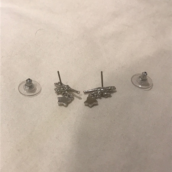 Disney Tinkerbell Earrings - Picture 4 of 8